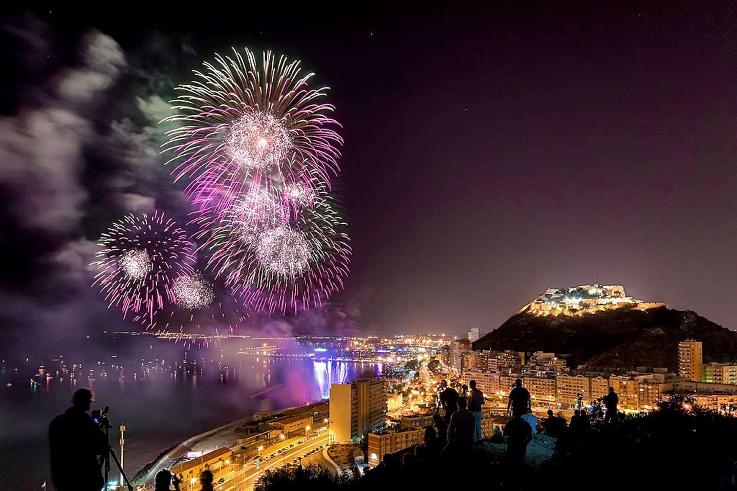 Feuerwerk über Alicante